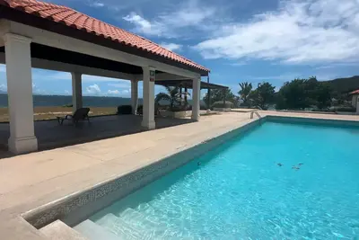 Image de Beautiful 1-bedroom villa, kitchen, dining room, Ac, WiFi, Pool, Beach access