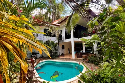Image de Beautiful private villa w private pool