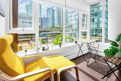 Image de Cozy 1-bedroom Condo/ Central Location/ Pet Friendly