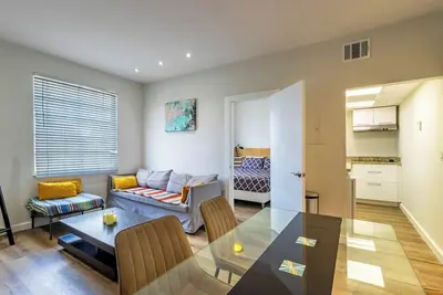 Image de Miami Getaway: Cozy 2-Queen Beds Apartment w/ WiFi