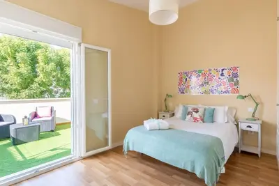 Image de Élégant et moderne dans la Séville la plus authentique Terrace