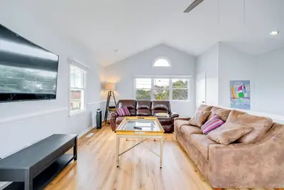 Image de Steps to Beach: Centrally Located Obx Home!
