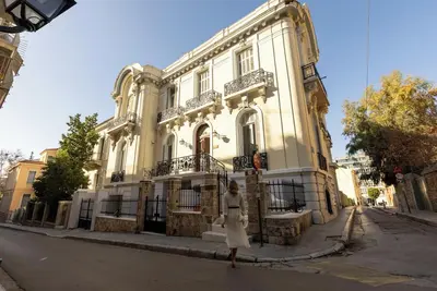 Image de A Refined Stay in an Athenian Artistic Jewel by etouri