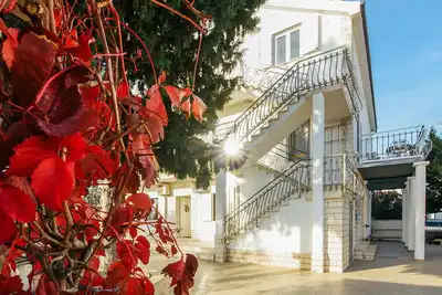 Superbe appartement à Jezera avec WiFi