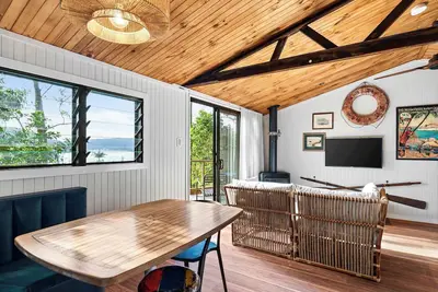 Image de The Cabin by Coast Hosting