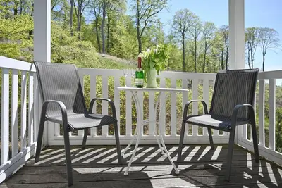 Image de Ferienwohnung 11 für 4 Personen strandnah in Sellin auf Rügen Villa Celia Wlan Sauna
