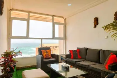 Vue ocean Almadies 300m² 3ch avec Sdb Clim + WiFi