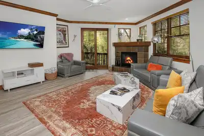 Image de Spacious Townhome at base of Beaver Creek | B201