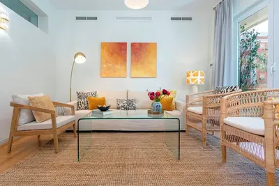 Image de Exclusive Apartment 5bd in Seville. Carlos V