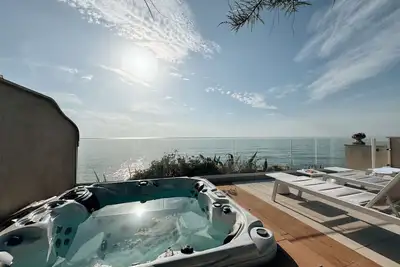 Image de Villa la corniche pieds dans l eau