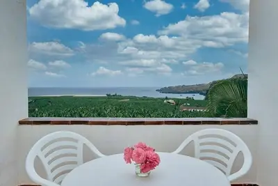 Image de Terrazas Malpaís 2 Apartment inside of banana plantation with ocean view