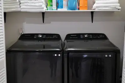 Image de Charming 5-bedroom home, Near Downtown, Beale Street & Memphis Zoo.