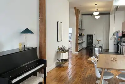 Image de Spacious 3-bedroom apartment in terrific Williamsburg Brooklyn with Ac, WiFi