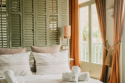 Image de Romantic Suite with magnificent views and fireplace