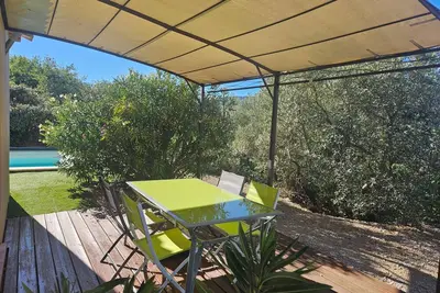 Image de Maison avec piscine à 500m du Lac