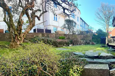Image de Family friendly home with private garden in Bergen