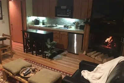 Image de Ski In/Out condo at Schuss Mountain Condo t w/pool, hot tub and sauna!