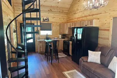 Image de Cozy 2-bedroom cabin near Greenbo Lake State Park, Deer Haven