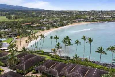 Image de Beautiful Napili Lani: 2 Oceanfront Units with a Total of 3 Bedrooms, Sleeps 10