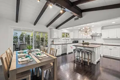 Image de Modern Luxe in Palos Verdes - 3br Designer Retreat w/ Scenic Vibes / Main House