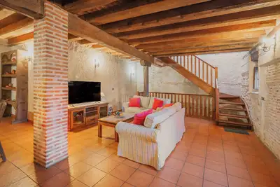Image de Maison de campagne \"La CaserĂa 1\" avec jardin privĂ© et Wi-Fi