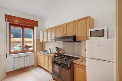 Image de Appartement 'Ischia Con Terrazza' avec terrasse privée, jardin partagé et Wi-Fi