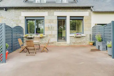 Image de Maison de vacances 'La Maison De La Rebergère' avec terrasse partagée, jardin partagé et Wi-Fi