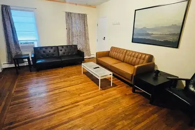 Image de Nice 2 bedroom near Whole Foods, Brown University