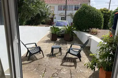 Image de Cascais, T2 with great garden in Estoril, Livramento