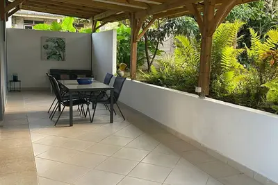 Maison individuelle paisible 3 chambres avec Clims Netflix Lave Vaiselle