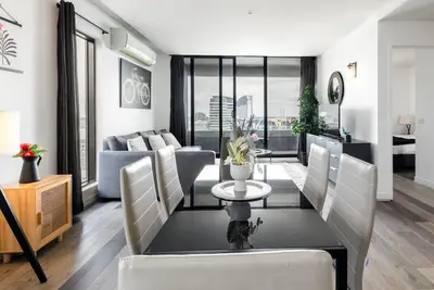 Image de Trendy 2br with Pool, Gym & Carpark in Prime Spot