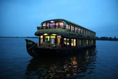 Image de Marvelous Boathouse