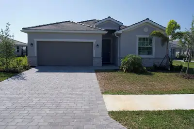 Spacious New house in charming Venice