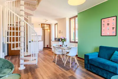 Image de Piazza San Giuseppe by Interhome