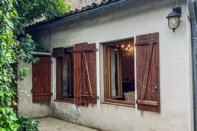 Image de Marvelous 3-bedroom house with WiFi in Romagne