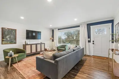 Image de Projector Nights & Park Delights I Designer Reno