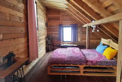 Image de Boho eco cabin in the woods on Fruška gora