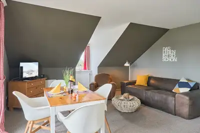 Image de Cozy vacation apartment 9 \"Noah\" in Kellenhusen with balcony 240 m to the beach