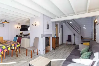 Image de Appartement T3 avec petite terrasse, 2 chambres, parking à Cauterets