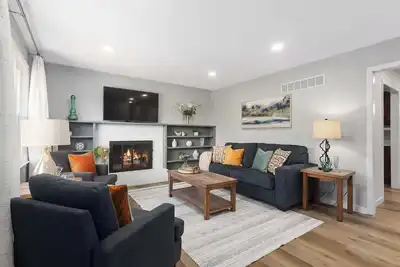 Image de The Oak Den_Remodeled Home_Quiet_King Beds!