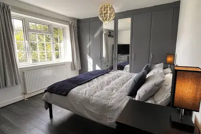 Image de Close to Beaches and the New Forest - 4 bedroom house - pet and child friendly