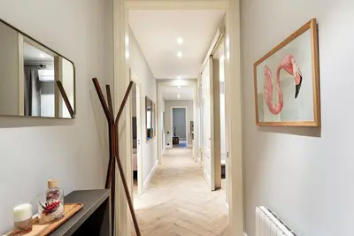 Image de Gran Via Central - Three Bedrom apartment in City Center