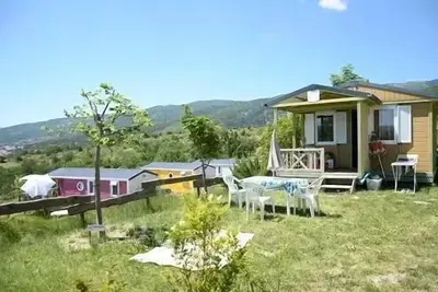 Image de Chalet Standard \"Trianon\" 27m² - 2 chambres - terrasse intégrée 4 personnes