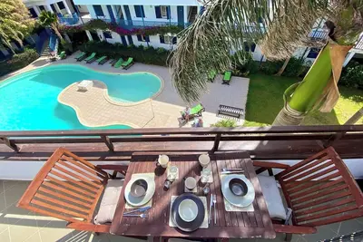 Image de Spacious 2-Bedroom Apartment with Pool