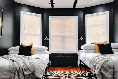 Image de Stylish 5-Bedroom Duplex Near Nyc for Large Groups/Sleeps 16+Breakfast Included