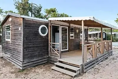 Image de Mobil-home | Classic | 3 Ch. | 6 pers. | Terrasse surélevée