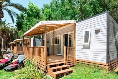 Image de Mobil-home ● Aufgehobene Terrasse