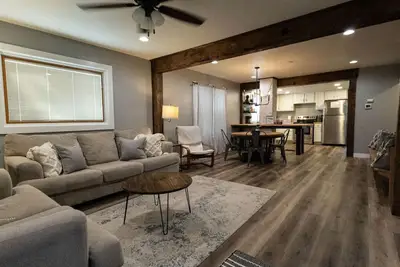 Image de Cozy country home in town
