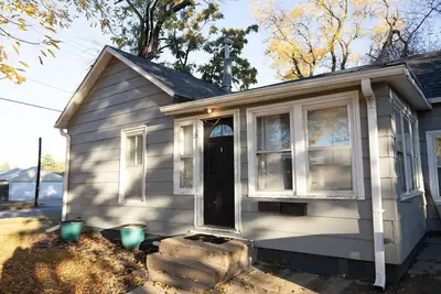 Image de Sunshine Cottage 2 bedroom in duplex