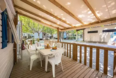 Image de Mobil-home | Classic | 2 Ch. | 4 pers. | Terrasse surélevée | A/C